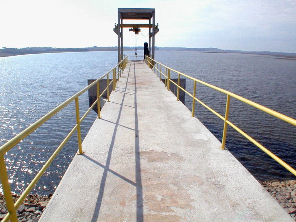 Captação de água no Rio Iraí para abastecer Curitiba: Sanepar terá de pagar pelo consumo do manancial | Antônio Costa/ Gazeta do Povo