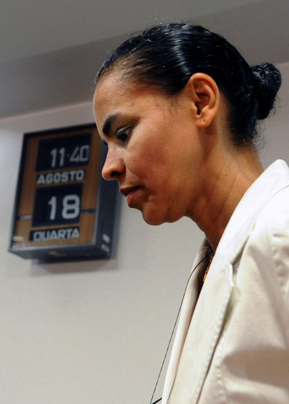 Não se trata mais de fazer embate dentro de um partido em que eu estava há cerca de 30 anos, mas o embate em favor do desenvolvimento sustentável.Marina Silva, senadora (AC), durante o anúncio de sua desfiliação do PT ontem no Senado | Antônio Cruz/ABr