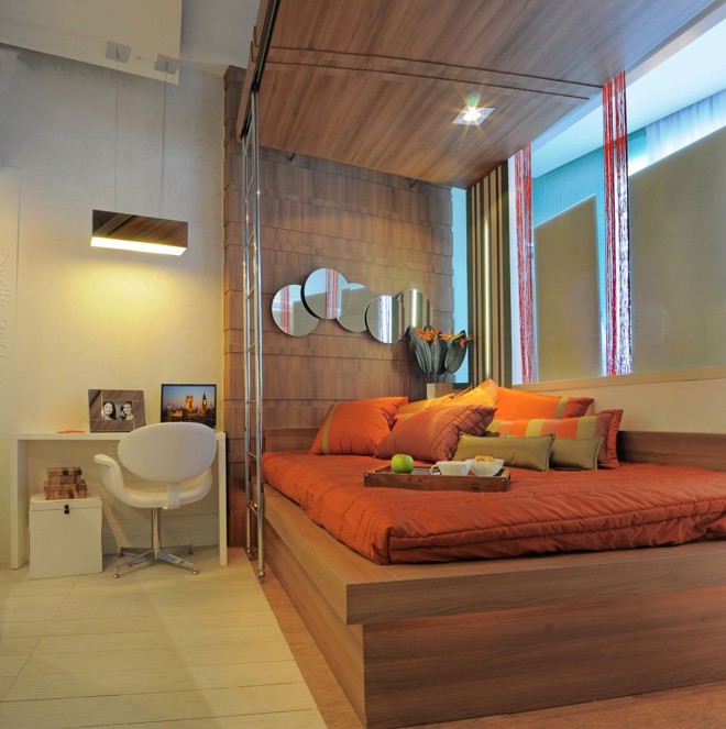 As arquitetas Daniela Sumida e Márcia Guimarães recorreram à cama convencional no ambiente Mini Loft da Casa Cor Paraná 2009 |