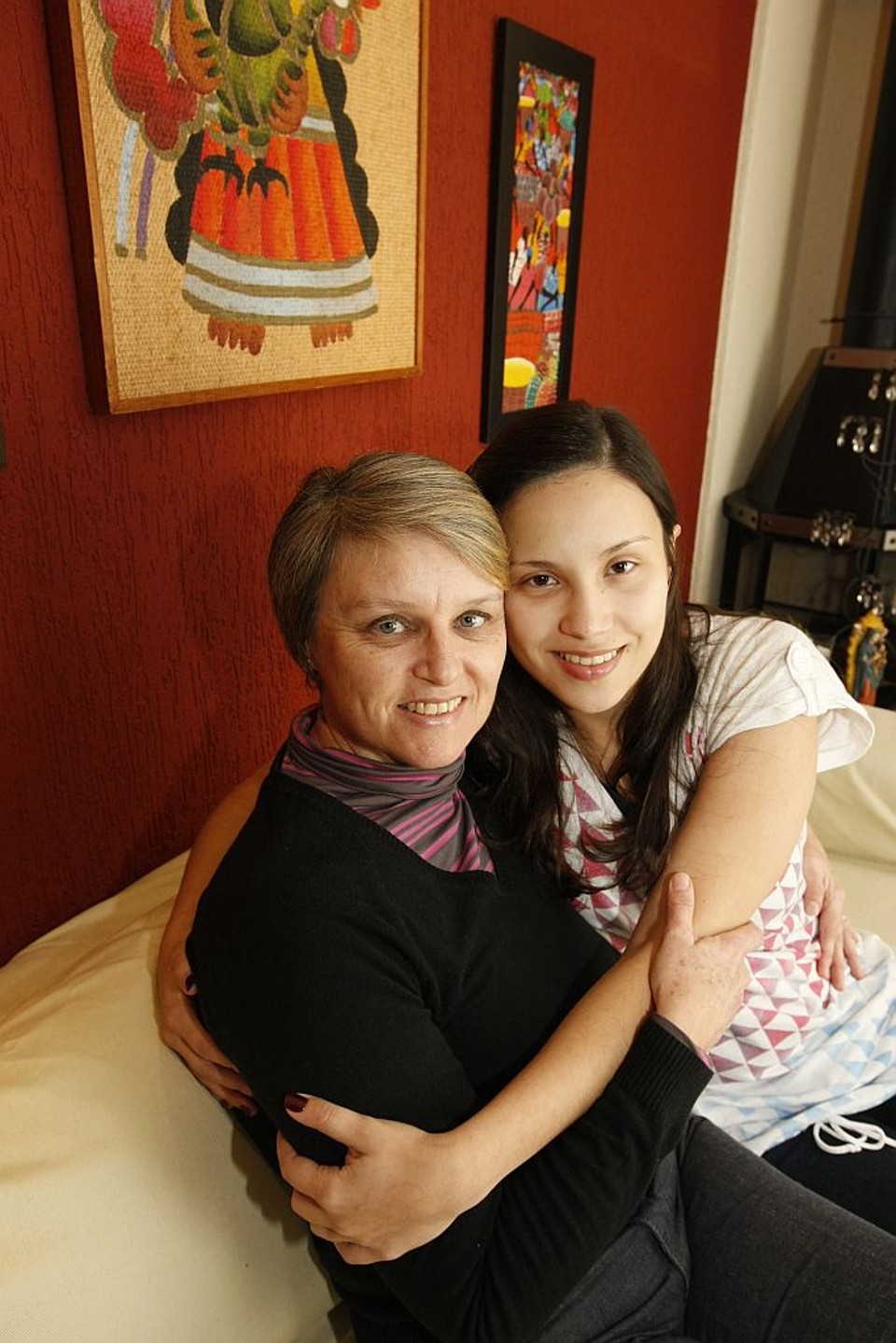 Valéria e Amanda Santiago: mãe cuidou da filha e do namorado dela | Rodolfo Bührer/Gazeta do Povo