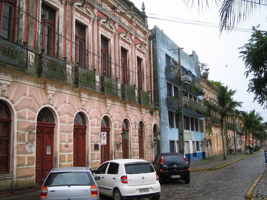 A Rua da Praia tem a maior concentração de palacetes e casarões do período colonial brasileiro | Felipe Lessa/Gazeta do Povo