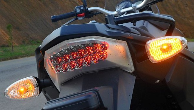 Sinaleiras na altura da lanterna traseira | 