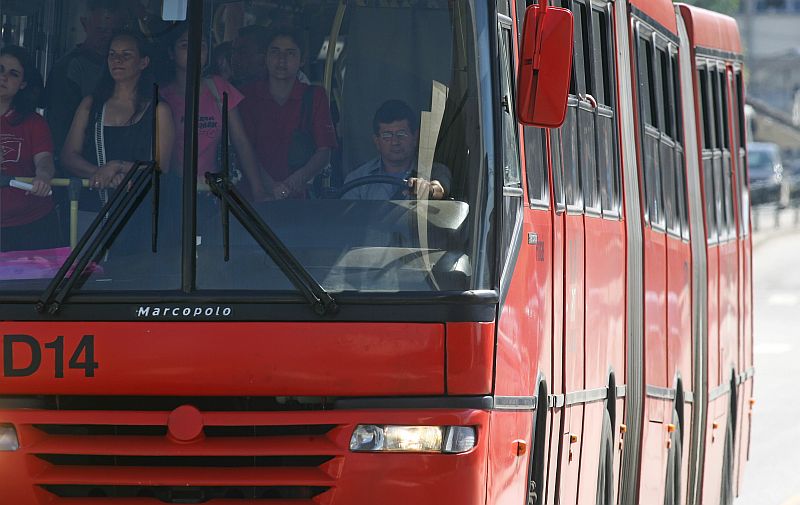 A partir de quinta-feira, 6 ônibus vão passar a usar 100% de biodiesel nos tanques | Rodolfo Bührer/Gazeta do Povo/Arquivo