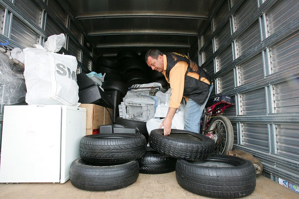 Produtos recolhidos só serão entregues com apresentação da nota fiscal | Daniel Castellano/Gazeta do Povo