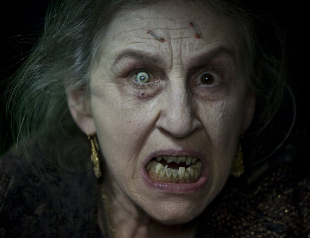 Arraste-me para o Inferno: sangue, sujeira e vômitos | Divulgação