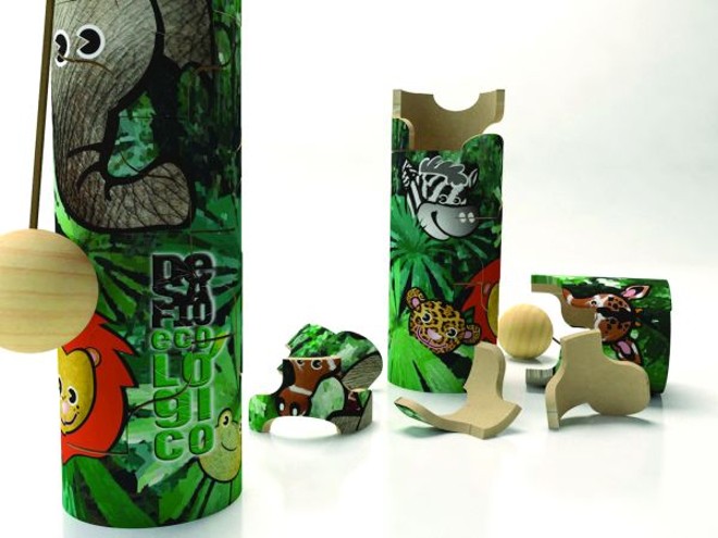 Desafio Ecológico, quebra cabeça tridimensional, 100% reciclável, feito com rejeitos da indústria, criado pelos esudantes Alessandra Erean Carvalho Neneve, Marcelo Cianfarano e Marcelo Gonçalves Azevedo. Bronze na categoria Estudantes |