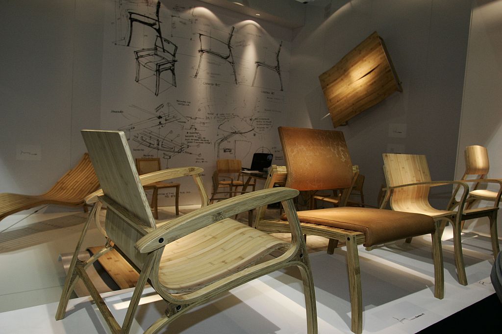 A premiada cadeira Lapa (Oré Brasil), do curitibano Paulo Foggiato | Pedro Serápio/ Gazeta do Povo