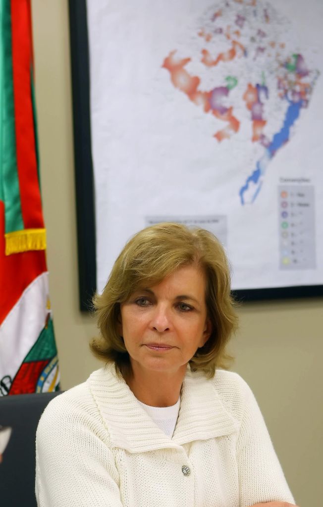 Servidores públicos apresentaram pedido de impeachment de Yeda Crusius | Palácio Piratini