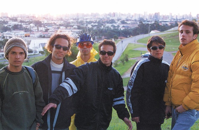 ...e na fase atual. Banda ensaia retorno | 