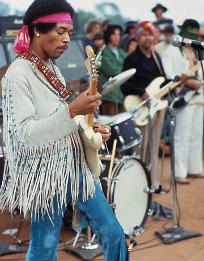 Na TV, o canal Multishow exibirá a histórica apresentação de Jimi Hendrix, domingo (16), às 16h | 