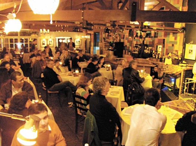 Jazz Village Bistro, em Penedo: restaurante em que Muggiati comeu o frango Charlie Parker | 