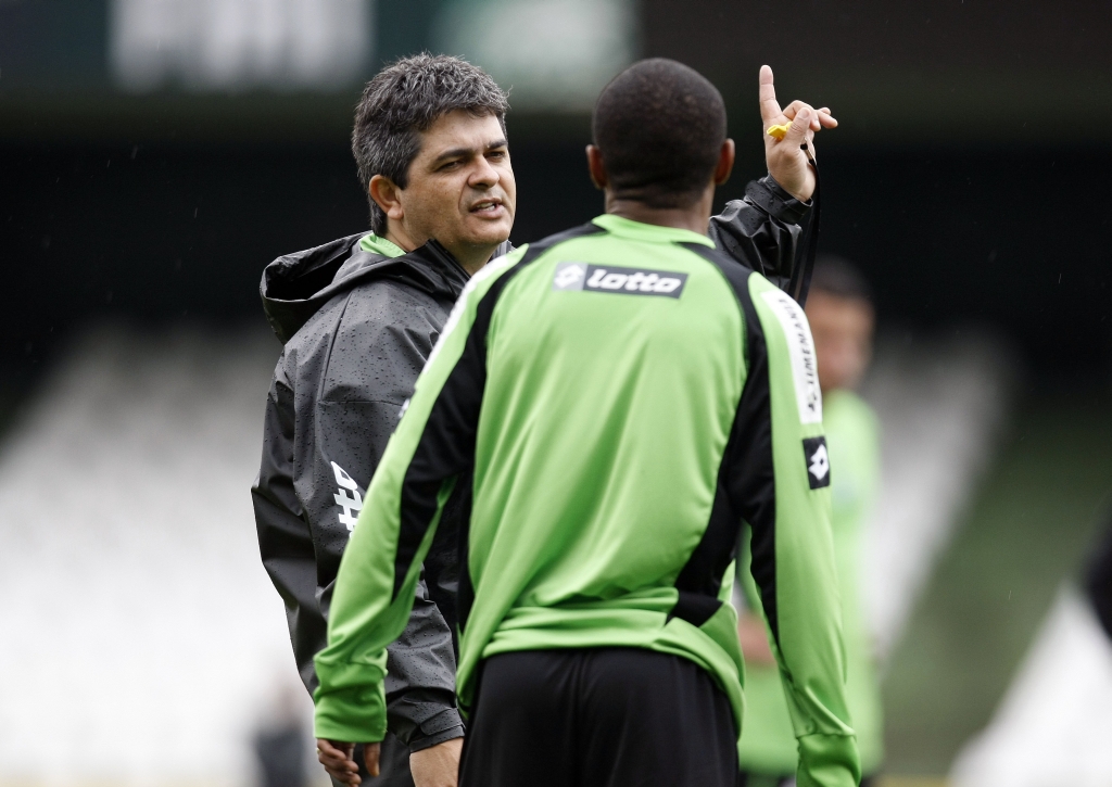 Ney Franco, 67% de aproveitamento, mas sem se afastar da zona de risco | Valterci Santos/ Gazeta do Povo