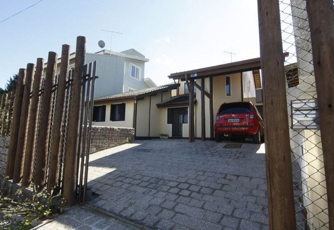 Casa da massoterapeuta Jussara Matter, em Campo Largo, foi finalizada em poucos dias |
