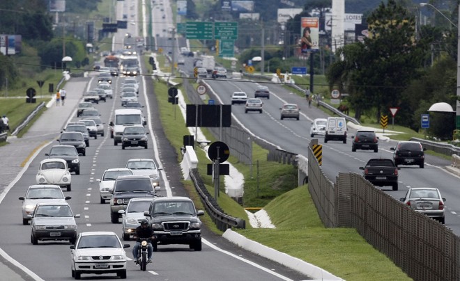 BR-277 deve registrar movimento intenso durante todo o sábado (5) em direção ao Litoral do Paraná | 