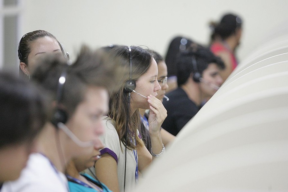 Atendentes de telemarketing: multas para quem infringir o cadastro pode passar de R$ 3 milhões | Gilberto Abelha/Jornal de Londrina