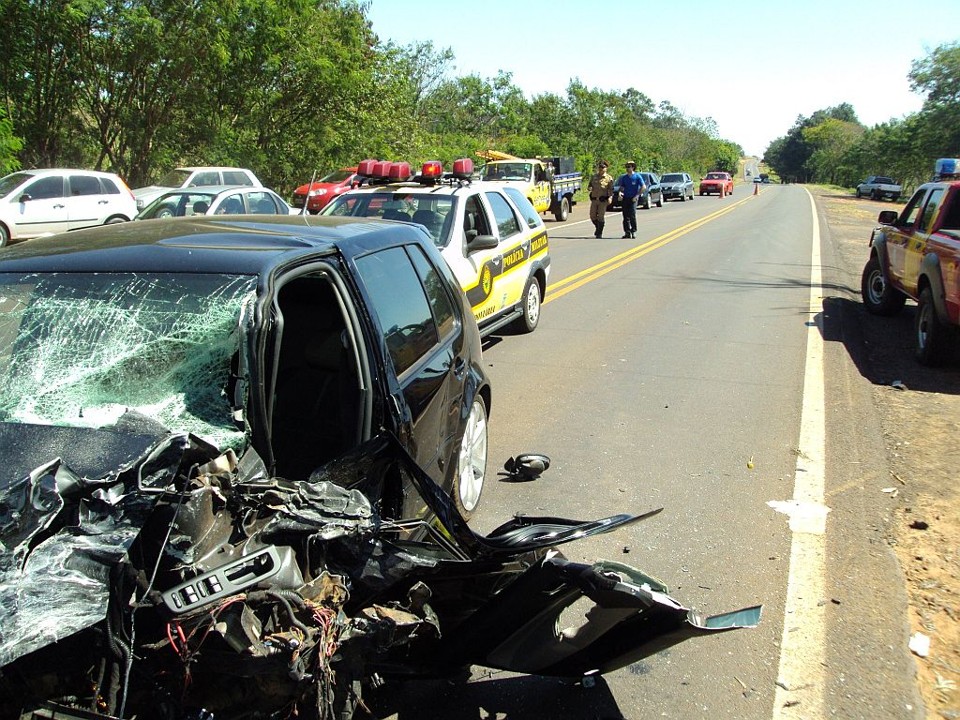Rodovia tem média de 4 mortes por km Rodovia teve neste ano uma morte a cada quatro quilômetros | Osmar Nunes/Gazeta do Povo