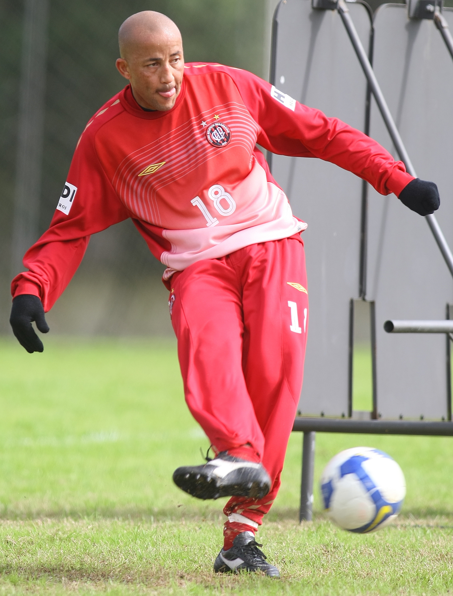 Alex Mineiro deve formar ataque atleticano ao lado de Wallyson contra o Galo | Jonathan Campos / Gazeta do Povo