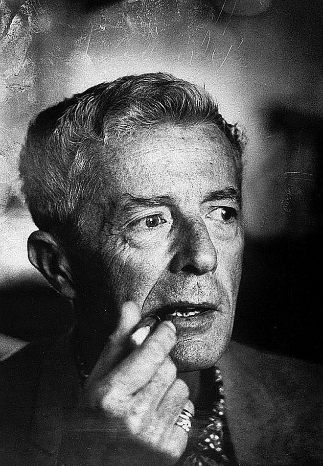 Apesar de sociável, Paul Bowles era famoso por seu distanciamento dos outros | 