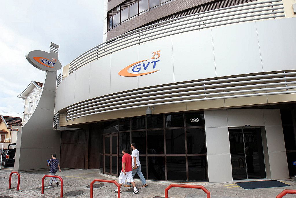 Sede da GVT, no Centro de Curitiba: empresa é a única do setor a continuar crescendo no Brasil e oferece oportunidade de expansão territorial para a Telefônica | Rogério Theodorovy/Gazeta do Povo