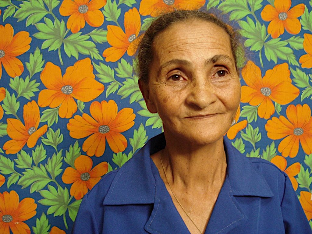 Ana Mendes é uma das mais de cem pessoas que participam do filme sobre a relação das pessoas com os santos | Divulgação