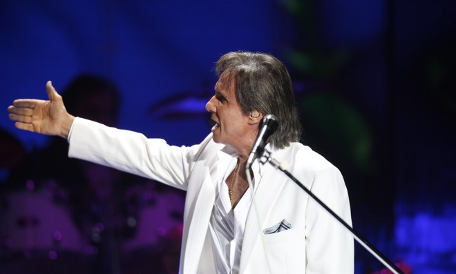 A única composição inédita, escrita para o álbum ainda não concluído, foi a balada 