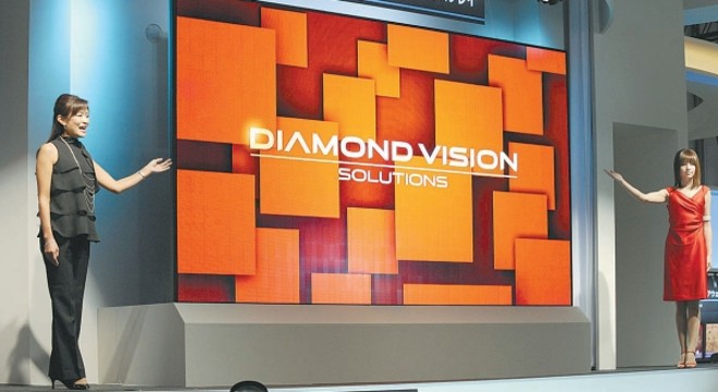 Supertela de 155 polegadas da Mitsubishi Electric: gigantismo | 