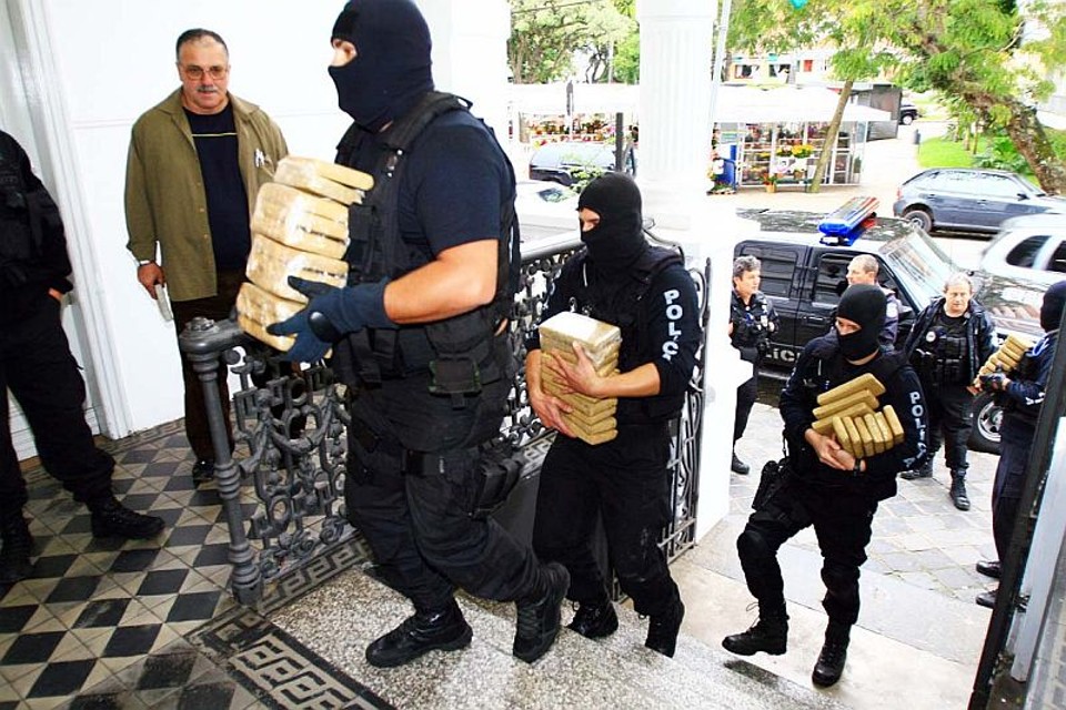 Mais de uma tonelada de drogas foi apreendida durante a ação desta segunda-feira | Elias Dias /Divulgação Sesp