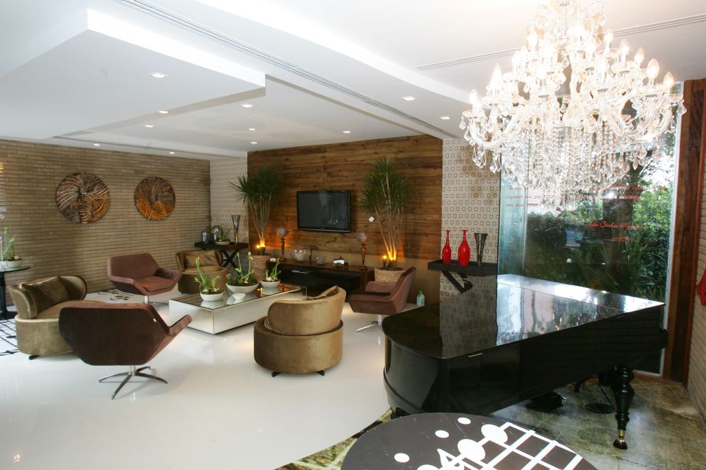 Um dos destaques do Piano Arte, de Rose Guazzi e Poliana Portela, é o tijolo verde, que usa restos de materiais da construção civil | Fotos: Daniel Castellano/Gazeta do Povo