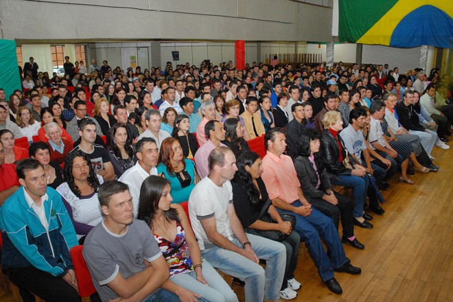 Coronel Vivida, Sudoeste do Paraná, tem casamento comunitário |