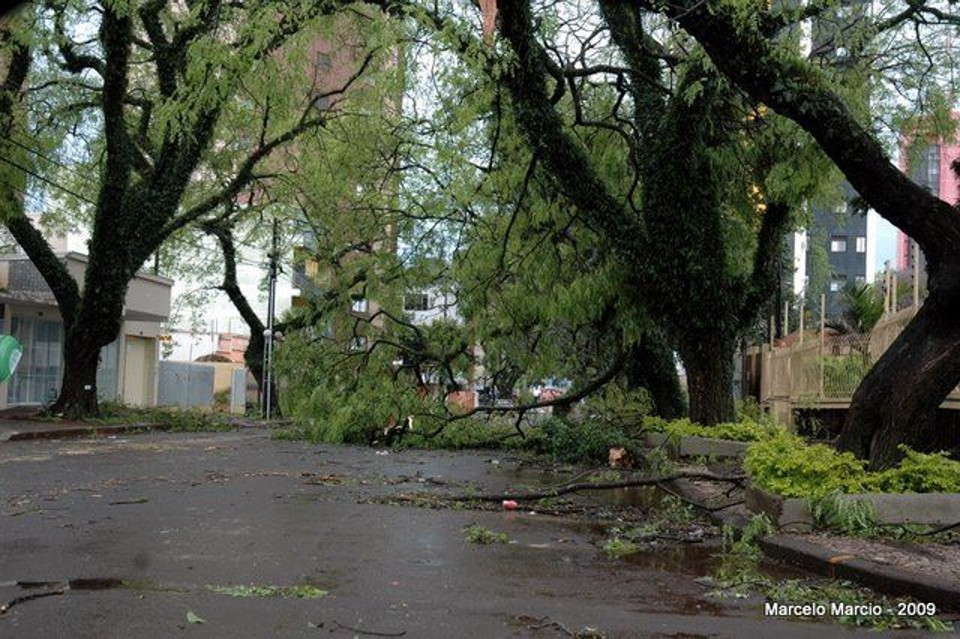 O internauta Marcelo Marcio também fotografou os estragos causados pela chuva em Cascavel | Marcelo Marcio