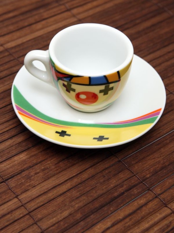 Para descontrair, o conjunto de seis xícaras da Art Home destaca os desenhos. R$ 76, na Bergerson Presentes | 