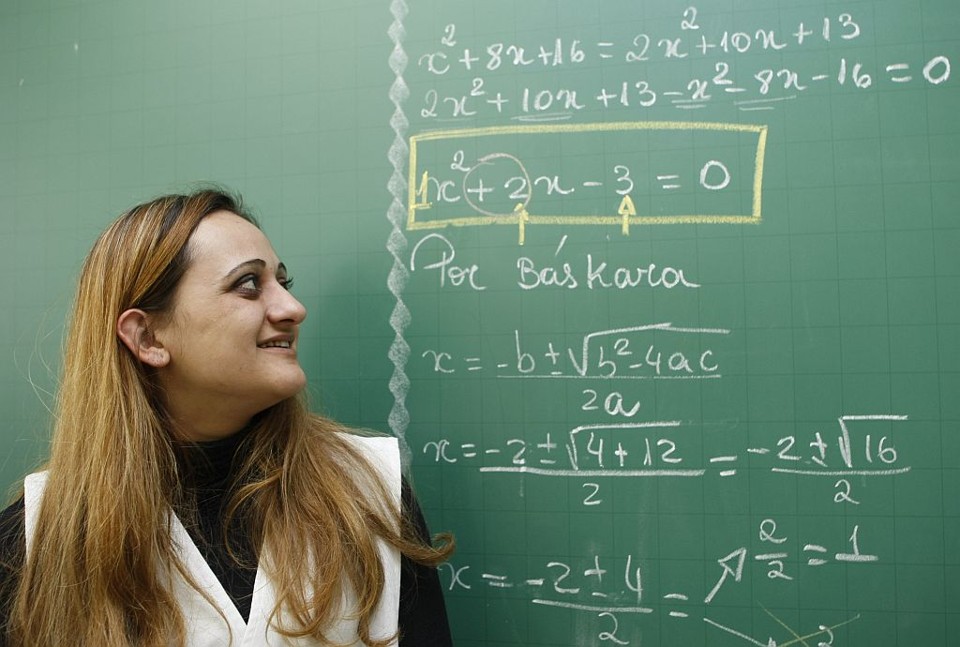 Daniele Thoaldo: Chego a deixar de sair sábado à noite para ficar estudando | Aniele Nascimento/Gazeta do Povo