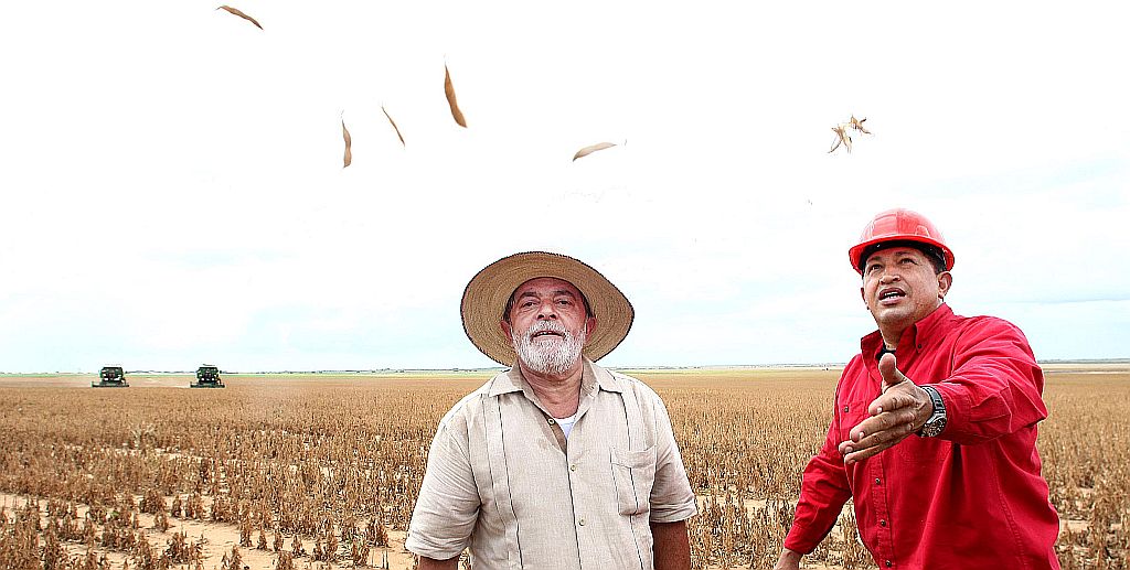 Os agricultores do Mercosul: "mira, Lula, mira como yo hago aqui en Venezuela." | Ricardo Stuckert/Presidência