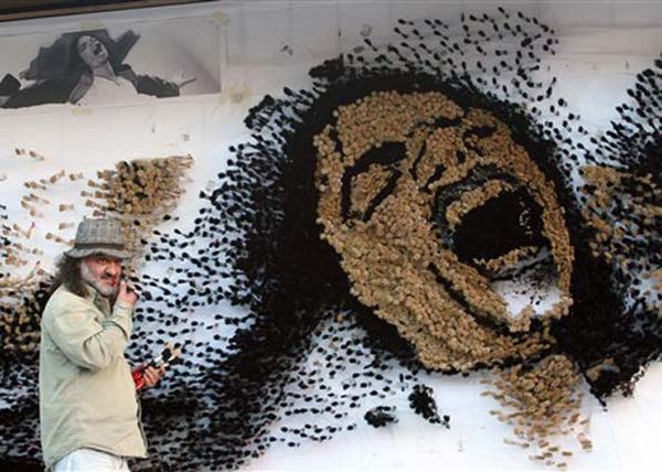 Mosaico de Michael tem 2,6 metros de comprimento | Gent Shkullaku/AFP