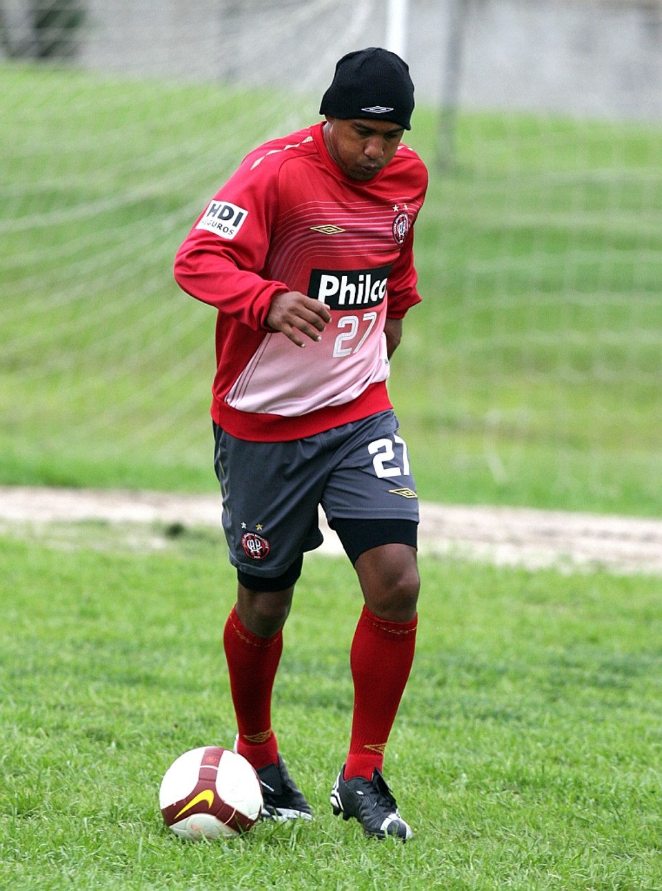 Sem jogar, Brasão anima fora de campo | Hedeson Alves/Gazeta do Povo