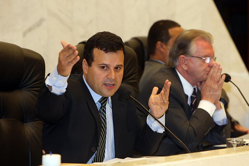 Por mais de seis horas o secretário Luiz Fernando Delazari falou sobre segurança no Paraná | Albari Rosa/Agência de Notícias Gazeta do Povo