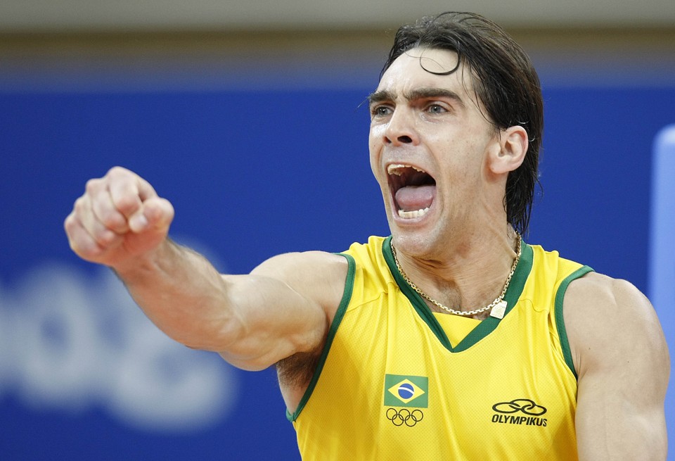 Giba torce pelo Rio e promete ajudar no que for preciso para que Jogos de 2016 sejam um sucesso | Jonathan Campos / Gazeta do Povo