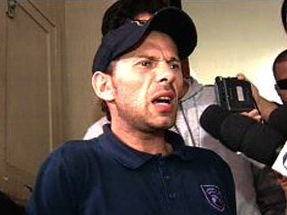 Rafael Ilha sofreu um corte no pescoço | Reprodução/ TV Globo