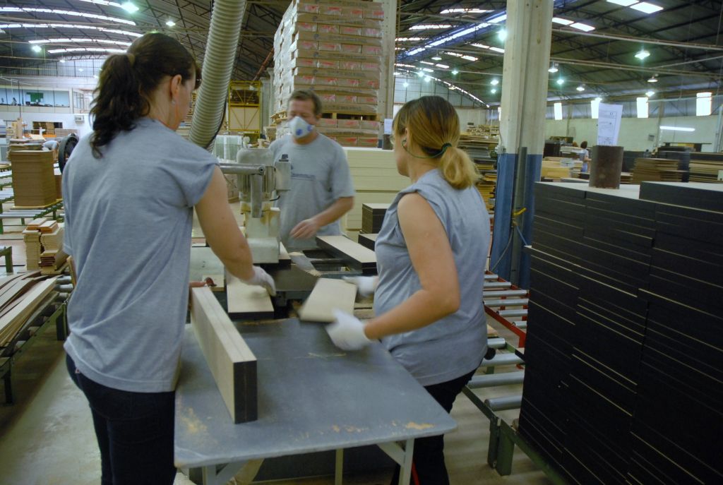 Com IPI de 10%, setor de estofados foi o mais afetado pela crise | Maurício Borges/Gazeta do Povo