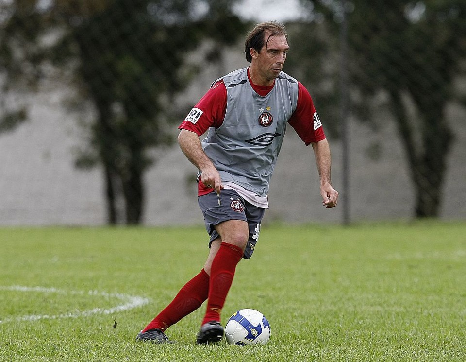 Paulo Baier, ícone do investimento após o deficitário campeonato regional | Valterci Santos/ Gazeta do Povo