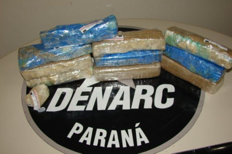 Segundo delegado, em 2009 outras apreensões de 7 e 6 quilos já foram efetuadas pelo Denarc | Divulgação/Denarc