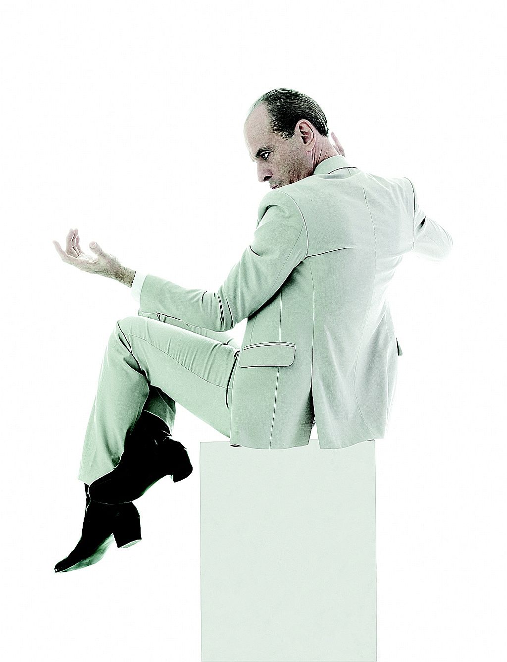 Ney Matogrosso: pop e cabaré aos 68 anos | Rogério Mesquita