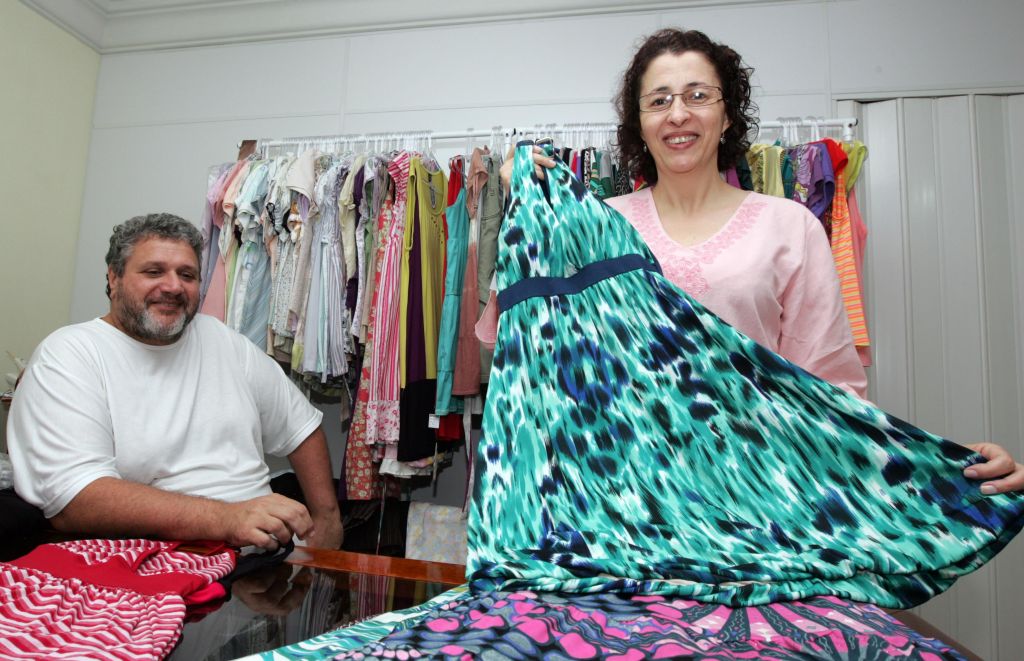 Rosângela Pagan, de Foz do Iguaçu, se tornou uma Microempreendedora Individual (MEI): ela vê benefícios com a formalização | Cristian Rizzi/ Gazeta do Povo