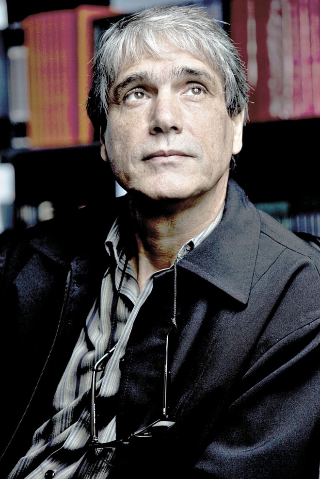 Paulo Rodrigues: personagem retratado em uma narrativa não-linear |