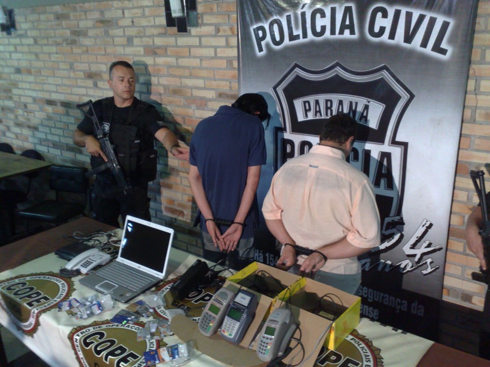 A dupla pagava em média R$ 1 mil pelos dados roubados pelos hackers | Gladson Angeli - Gazeta do Povo