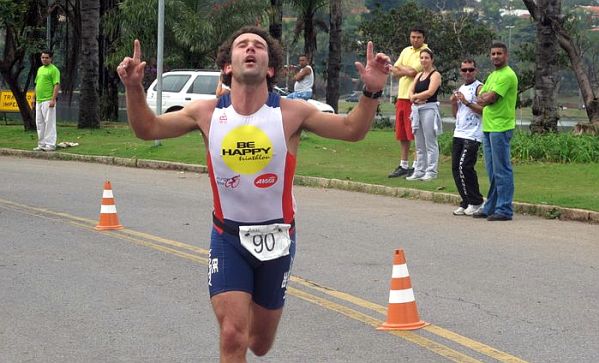 Thiago venceu o Campeonato Brasileiro de Duathlon em setembro e conseguiu índice para Pan-Americano | Arquivo Pessoal / Reprodução Orkut