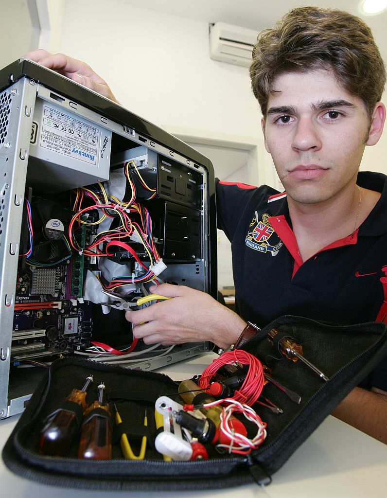 Vianna Junior: profissão promissora e estágio garantido. | Daniel Castellano/ Gazeta do Povo