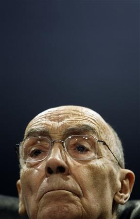 O escritor português José Saramago |