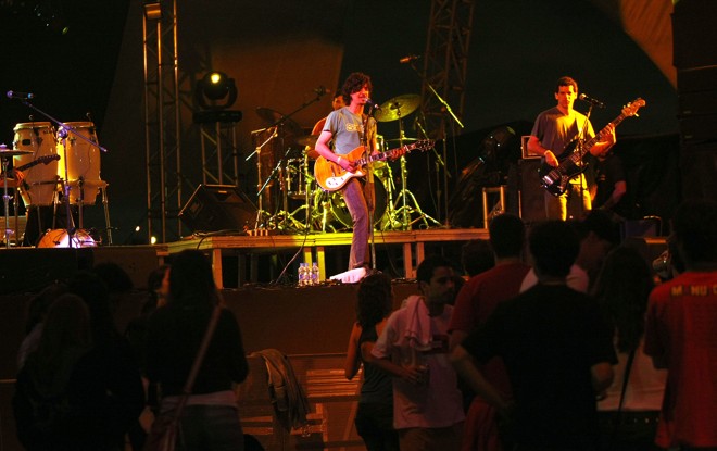 Pedro Luis e a Parede. | 