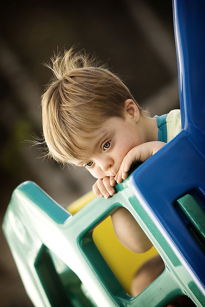 Essa é uma das fotos do calendário 2010 da Associação Reviver Down que será lançado nesta quarta-feira no Quintana Café & Restaurante, a partir das 18h30. Denominado A Beleza de Ser, o calendário traz fotos de crianças, jovens e adultos com Síndrome de Down. Toda a renda obtida com a venda dos calendários será revertida à entidade. Além do lançamento, o restaurante abrigará até dezembro uma exposição das fotos, feitas pelos fotógrafos Rubens Vieira, Mino e Claudia Regina, da Special Kids Photography |